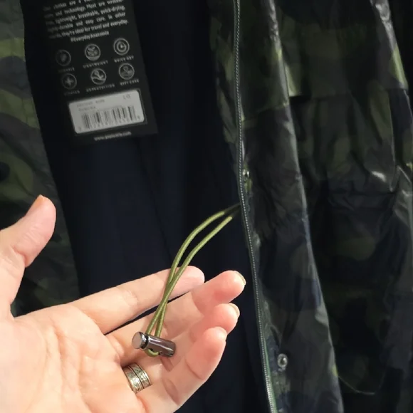 Anatomie Green and Black Trench Coat with Camouflage Design - Picture 6 of 16